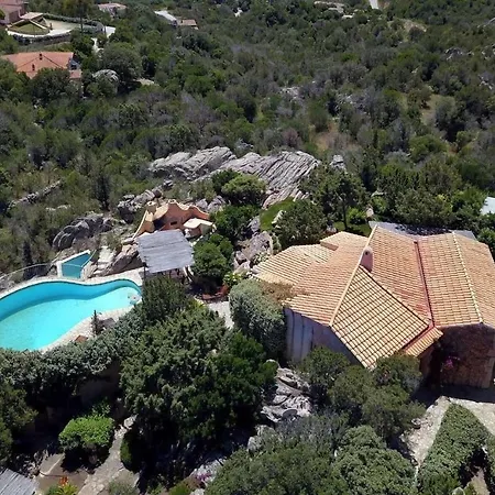 Sardinia Family - Nina With Private Pool